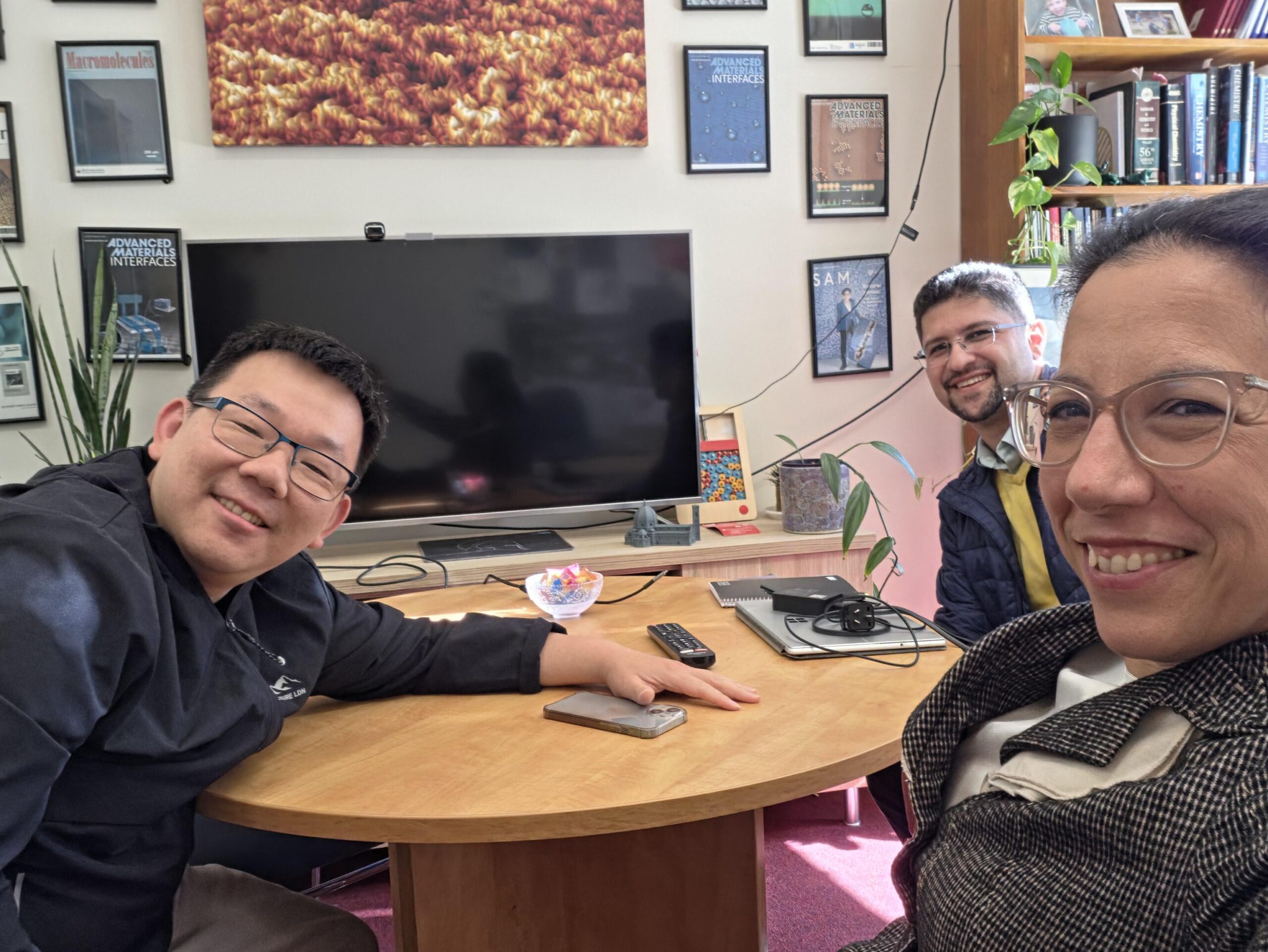 Prof Halim Kusumaatmaja visited our lab